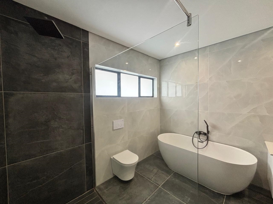 4 Bedroom Property for Sale in Grimbeeck Park North West